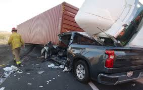 Truck Accident LAwyers New York Queens