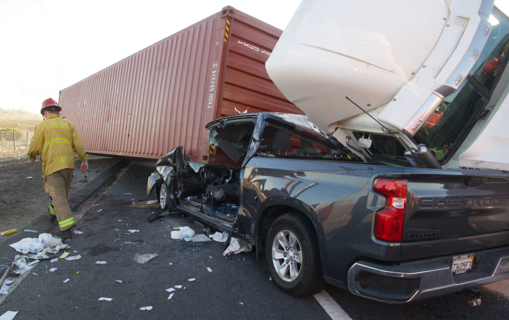 Truck Accident Lawyer Forest Hills Queens