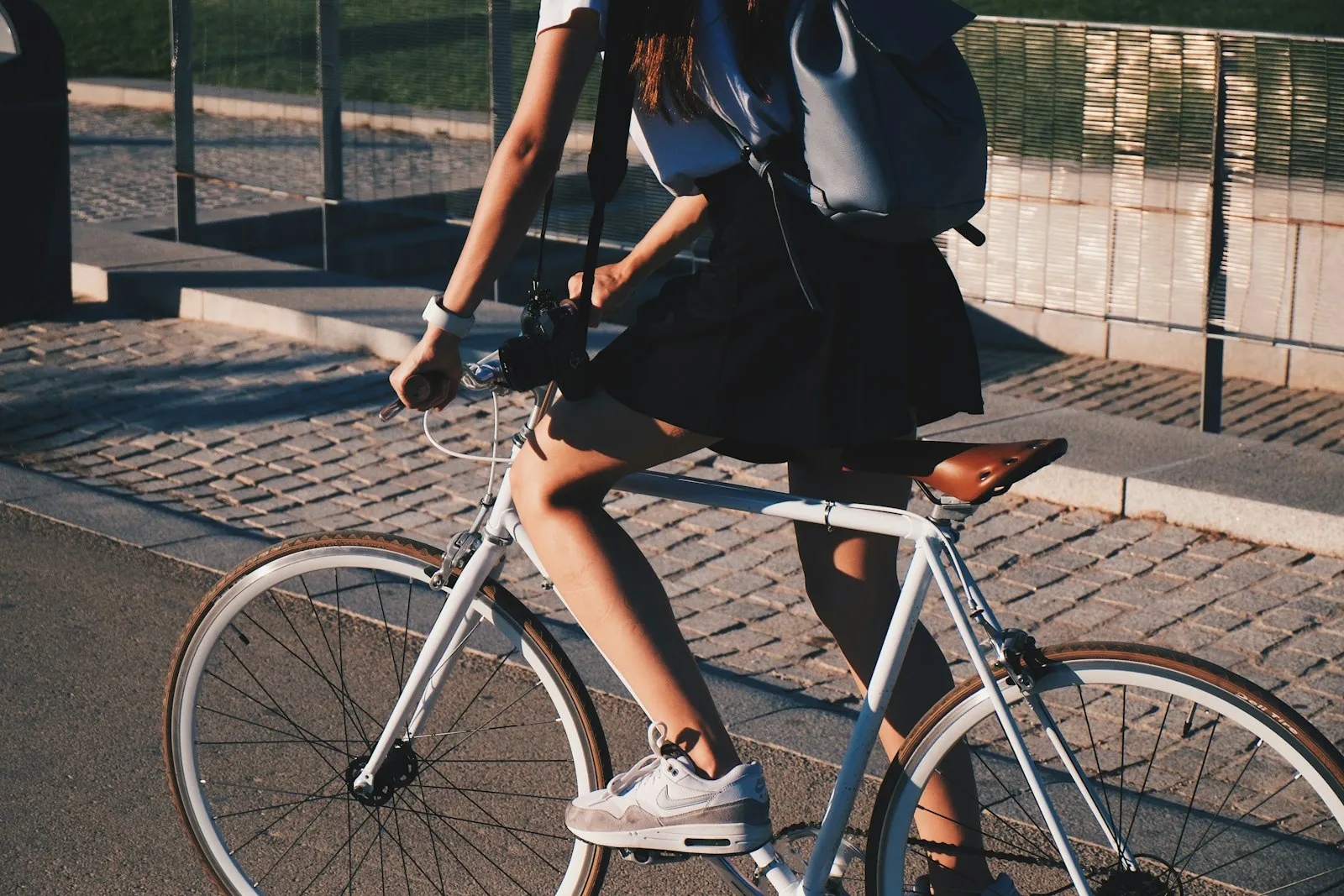 Bicycle Accident Lawyer in Bellerose – commuter riding a bicycle