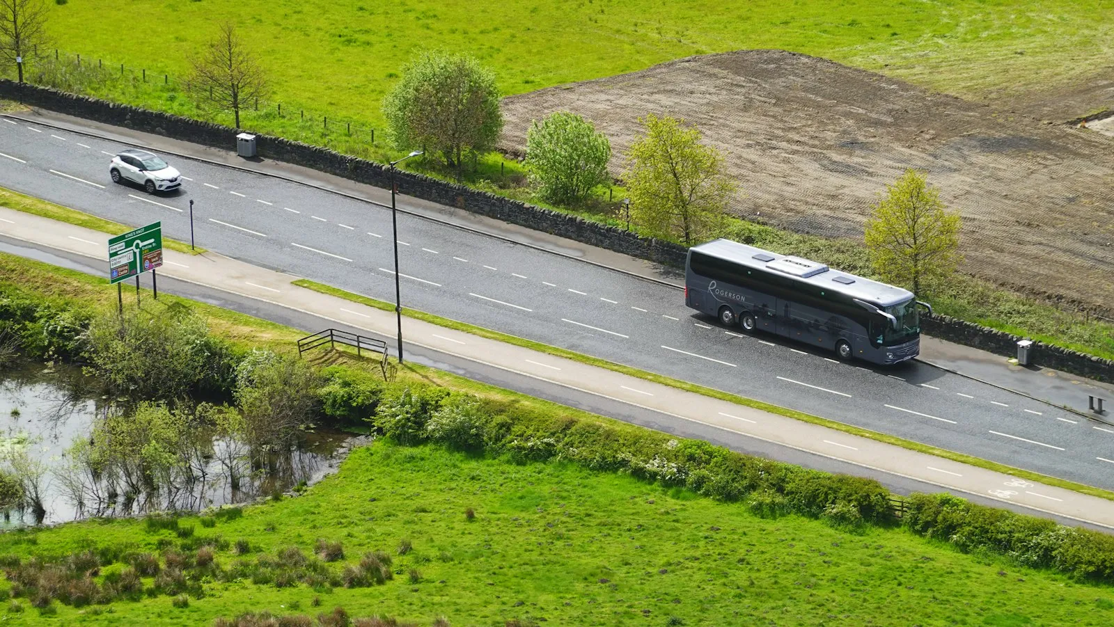Bus Accident Lawyer in Bellerose – motorcoaches on the highway