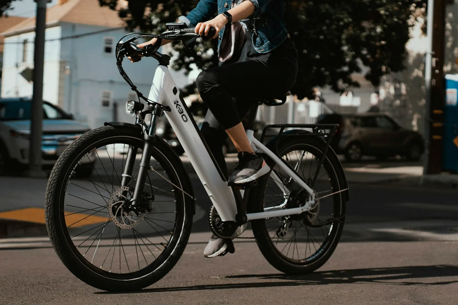E-Bike Accident Lawyer in Bellerose – rider on an e-bike in the city
