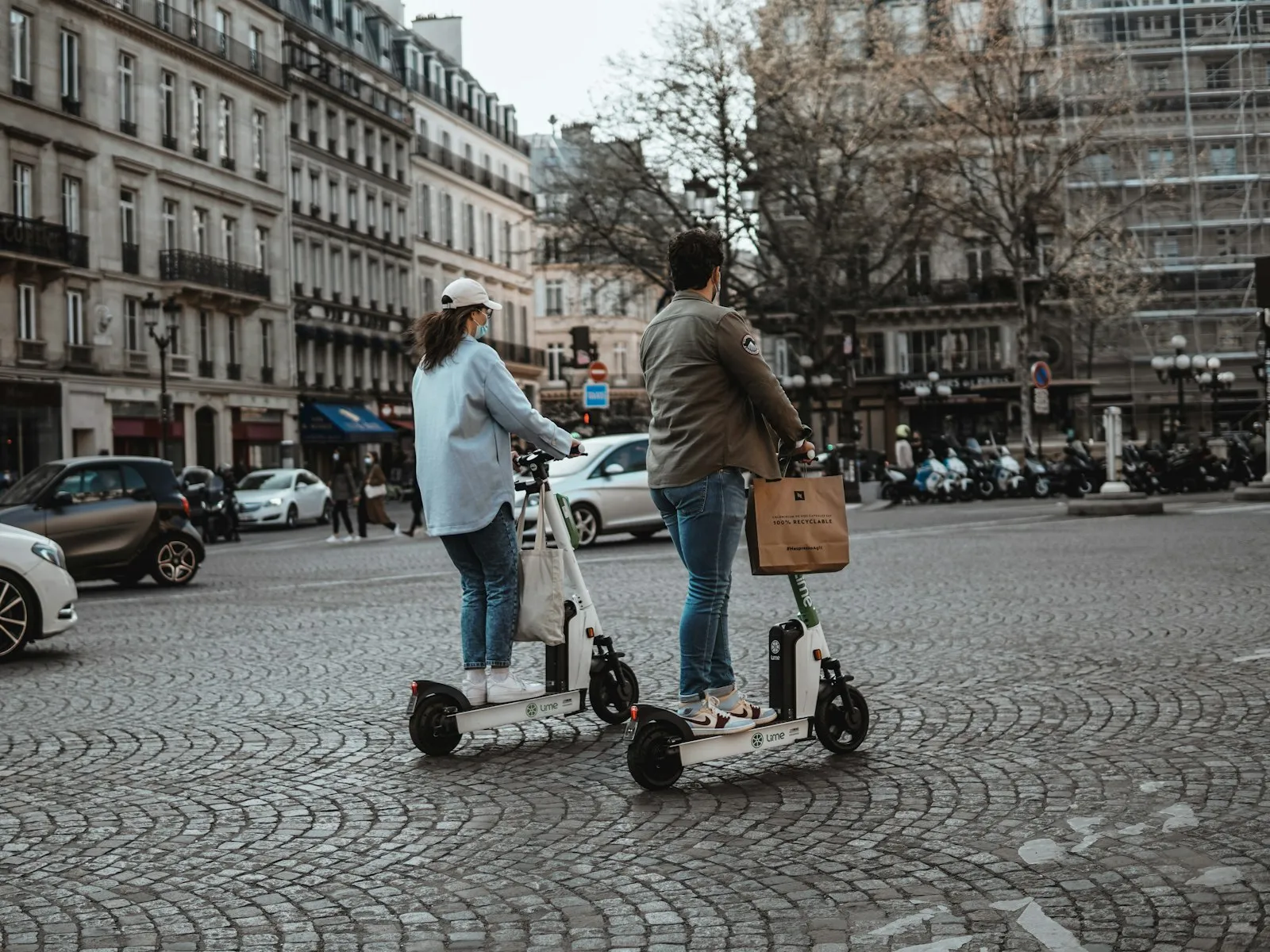 Electric Scooter Accident Lawyer in Bellerose – rider on an electric scooter
