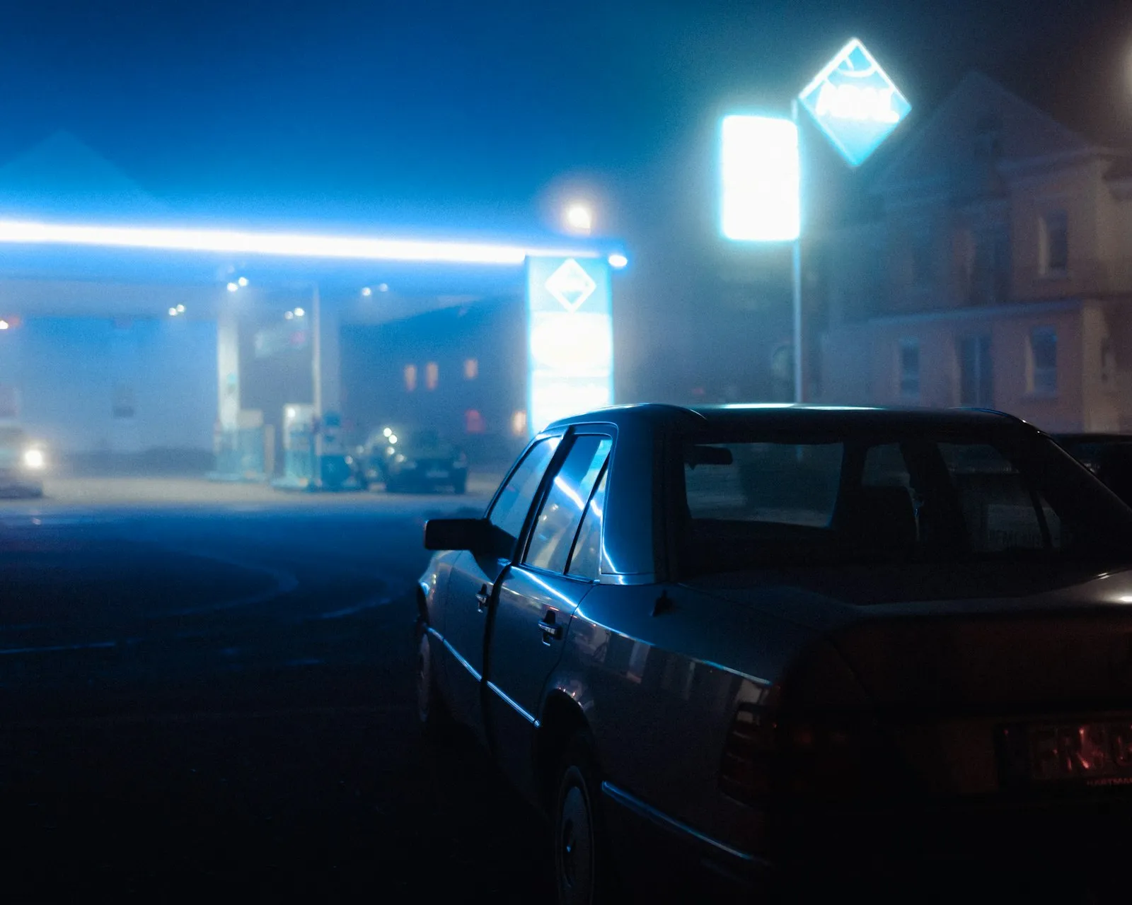 Hit and Run Accident Lawyer in Bellerose – dark sedan on a road at night