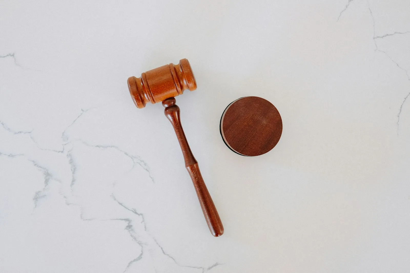 Motor Vehicle Accident Lawyer in Bellerose – wooden judge gavel on a desk