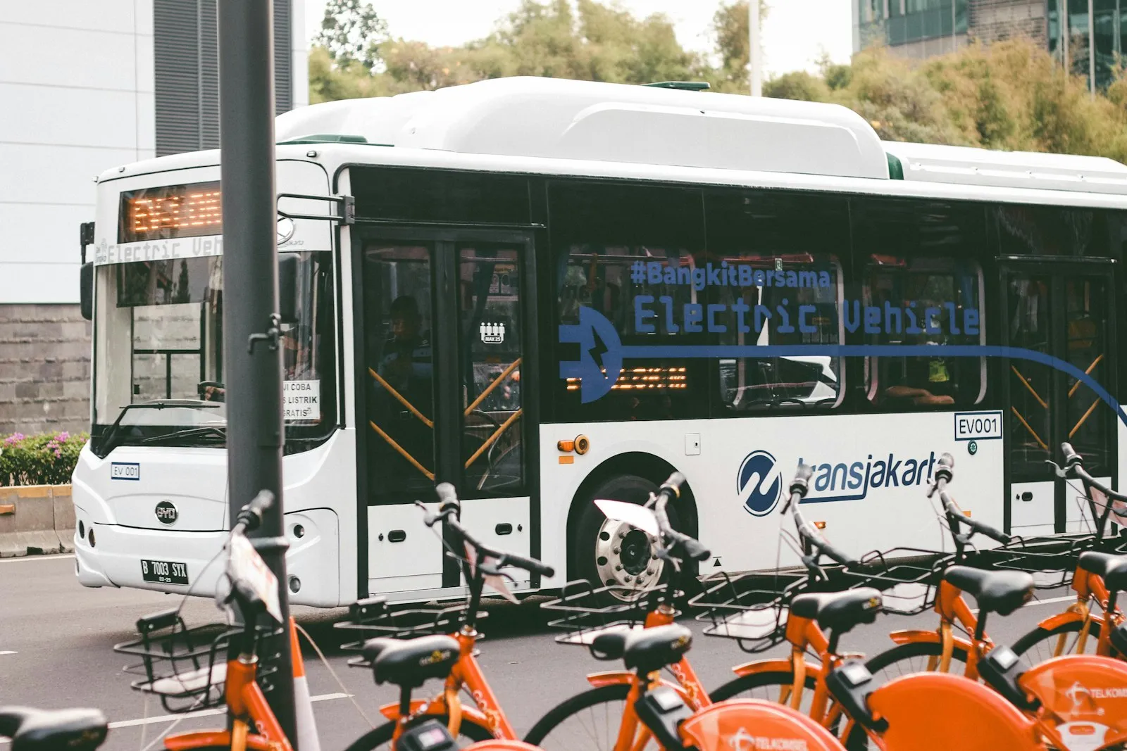 MTA Bus Accident Lawyer in Bellerose – city bus parked at the curb