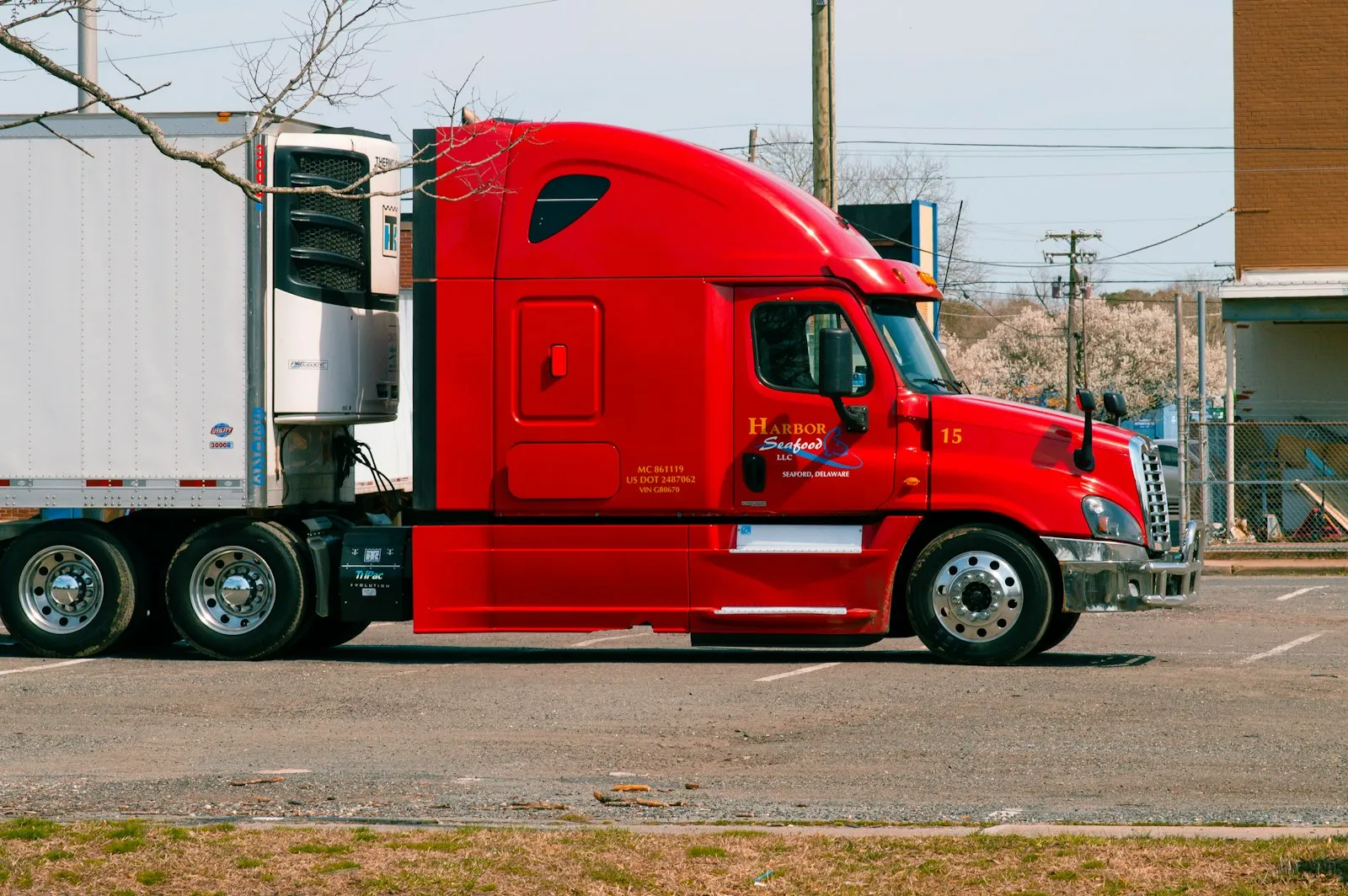 Tractor Trailer Accident Lawyer in Forest Hills
