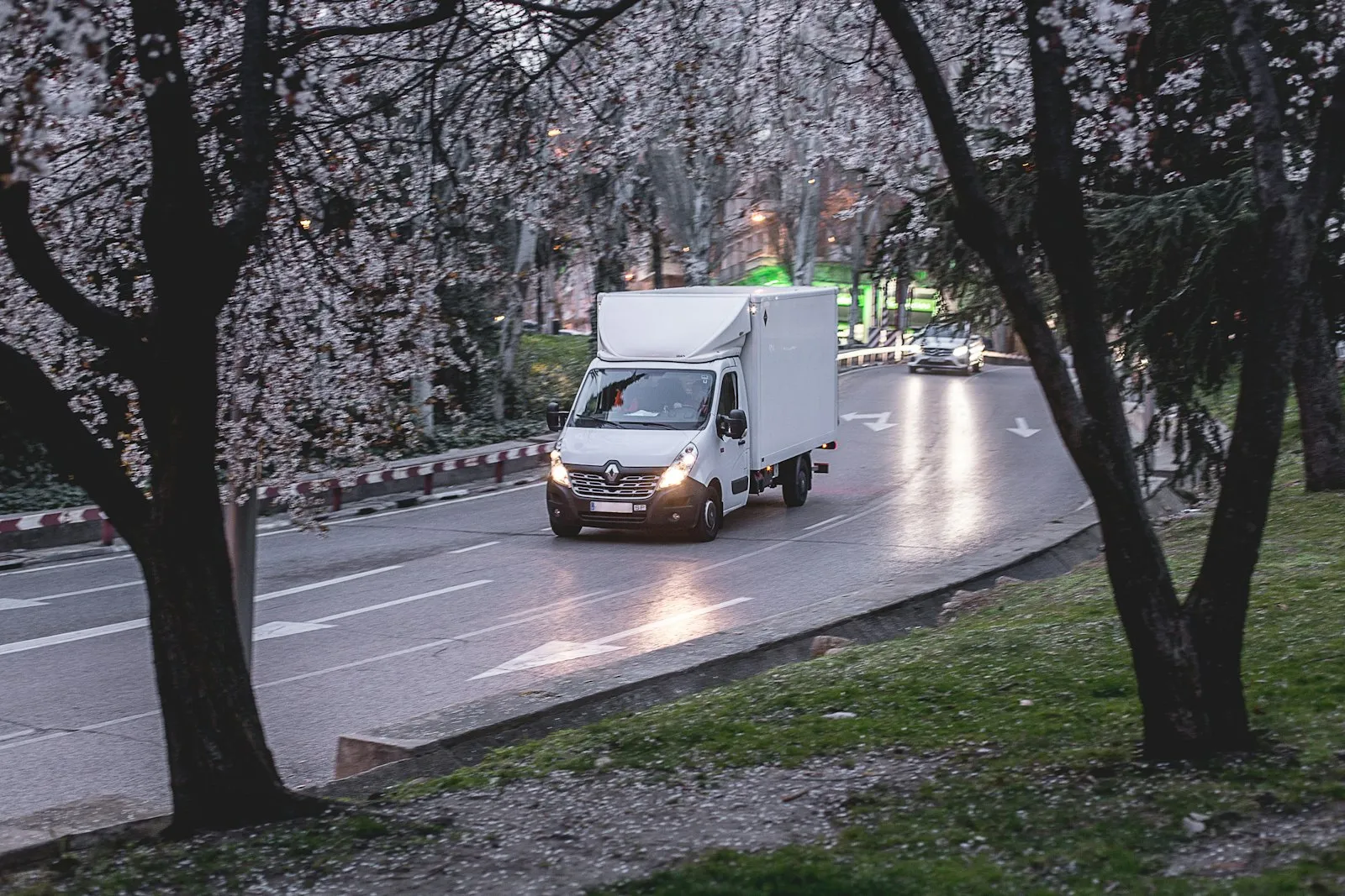 UPS Truck Accident Lawyer in Bellerose: A Plain-English Glossary